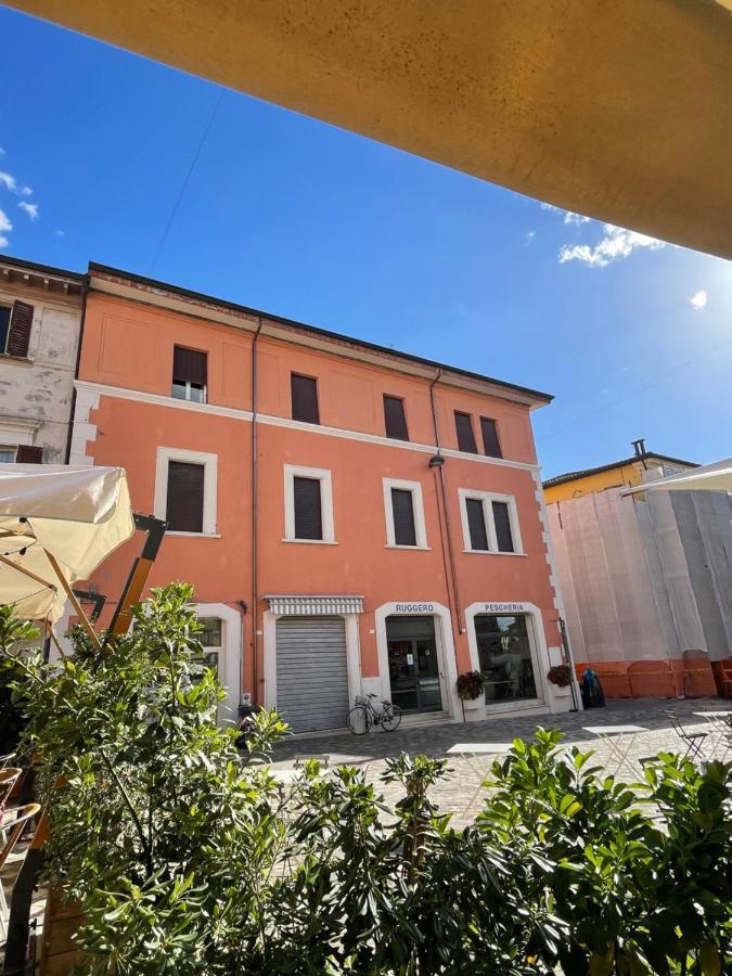 Elegante Appartamento In Centro A Cesena Exterior photo